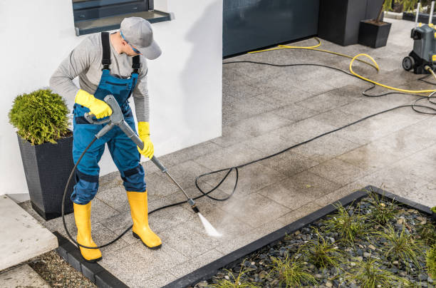 Pressure Washing Brick in Shell Kno, MO